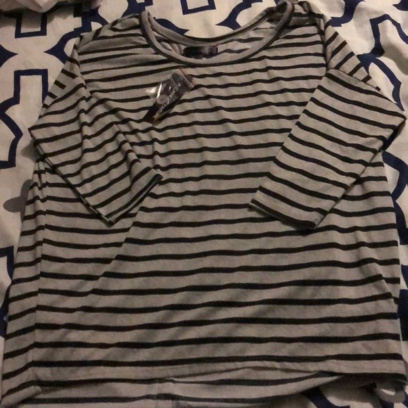 Striped quarter sleeve shirt - Picture 1 of 2